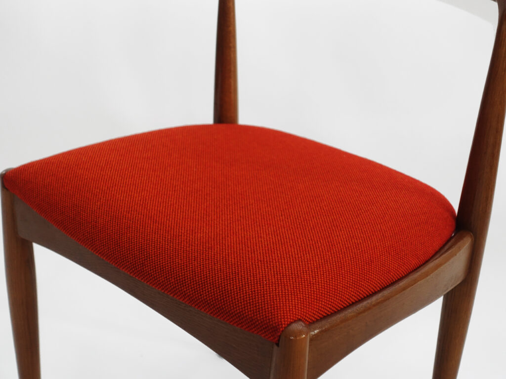 alt="ダイニングチェア張替え"