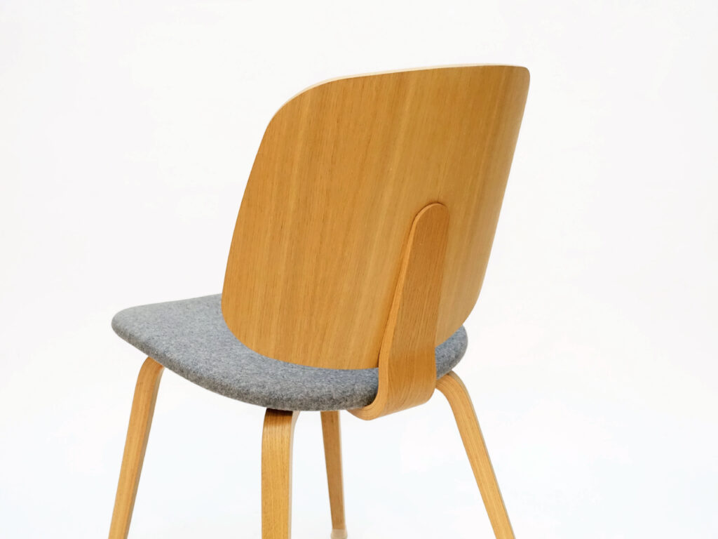 alt="ダイニングチェアの背部外れ修理　2023年12月"