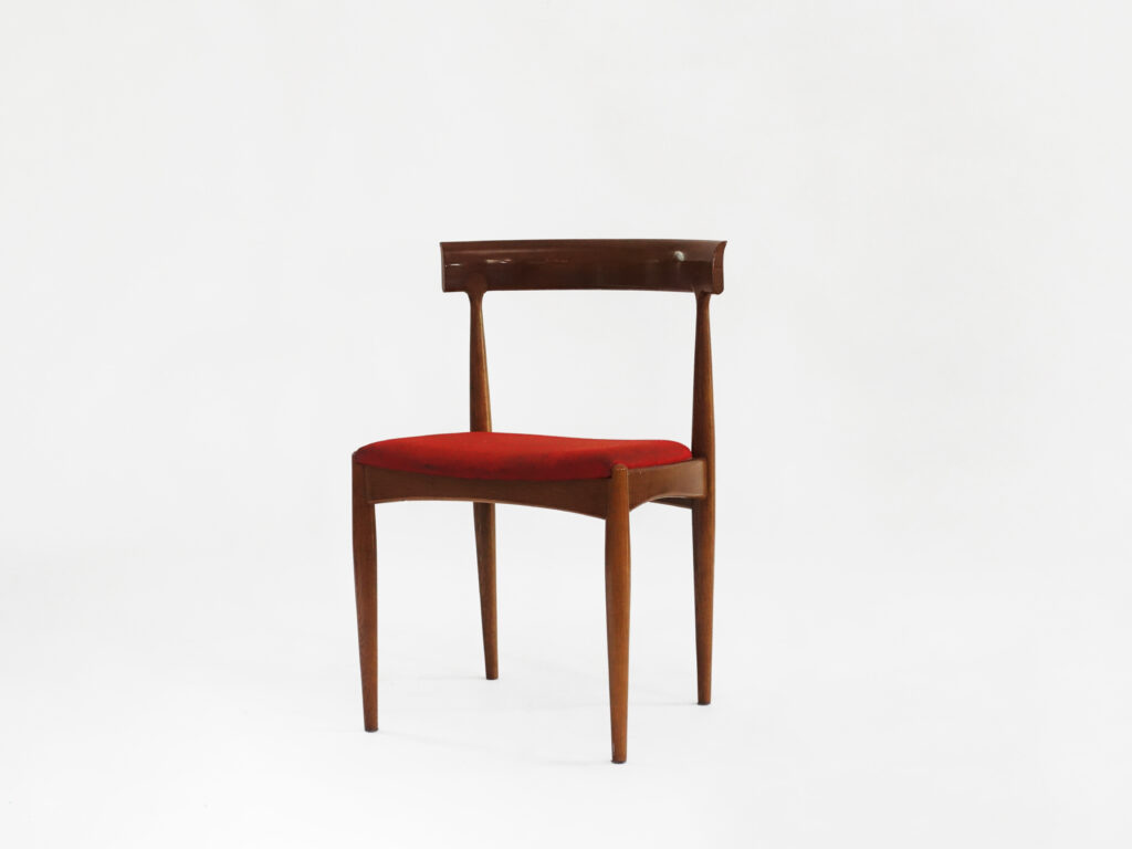 alt="ダイニングチェア張替え"