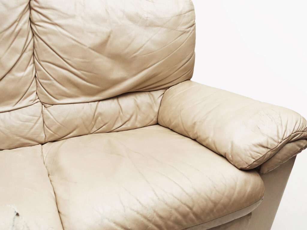 alt="ソファ張替え"