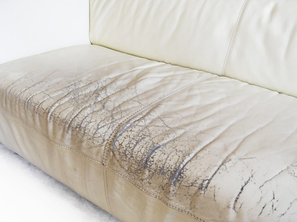 alt="ソファ座面張替え"