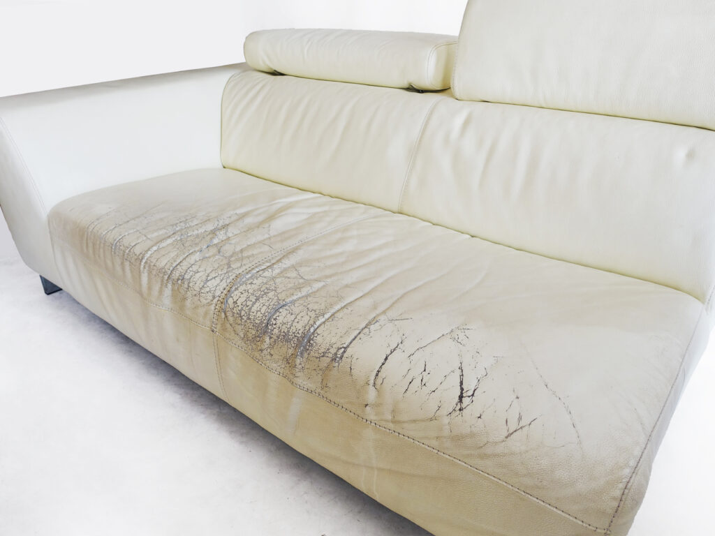 alt="ソファ座面張替え"