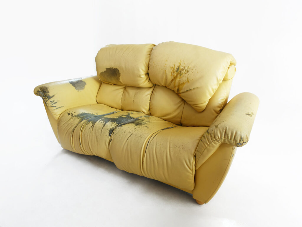 alt="ソファ張替え"