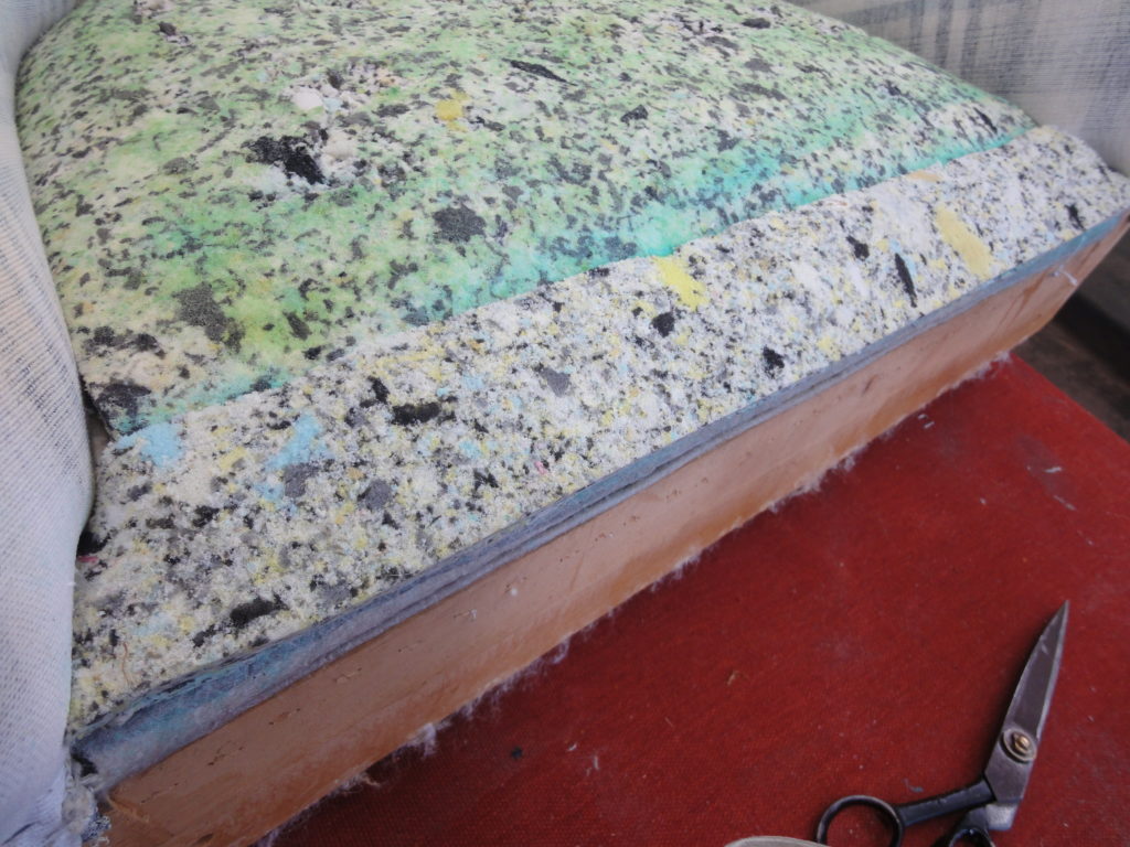 alt="1pソファの張替え"