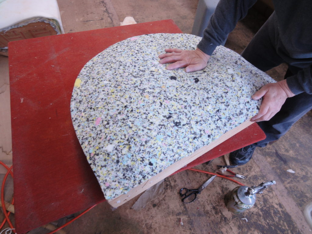 alt="1pソファの張替え"