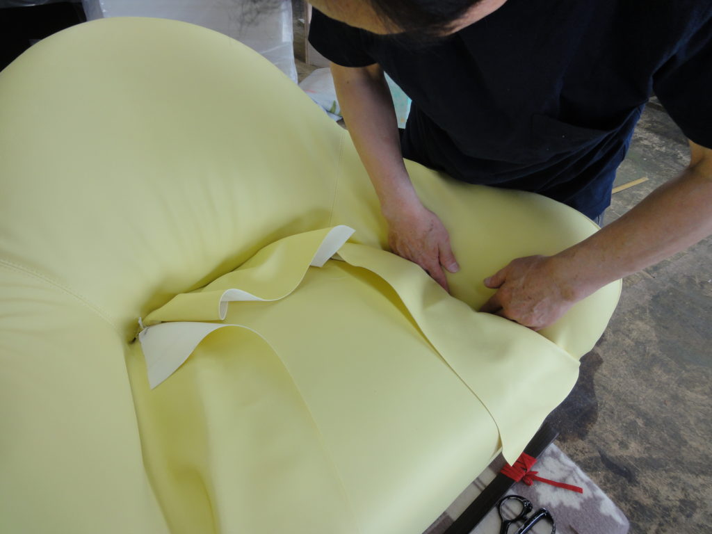 alt="1pソファの張替え"