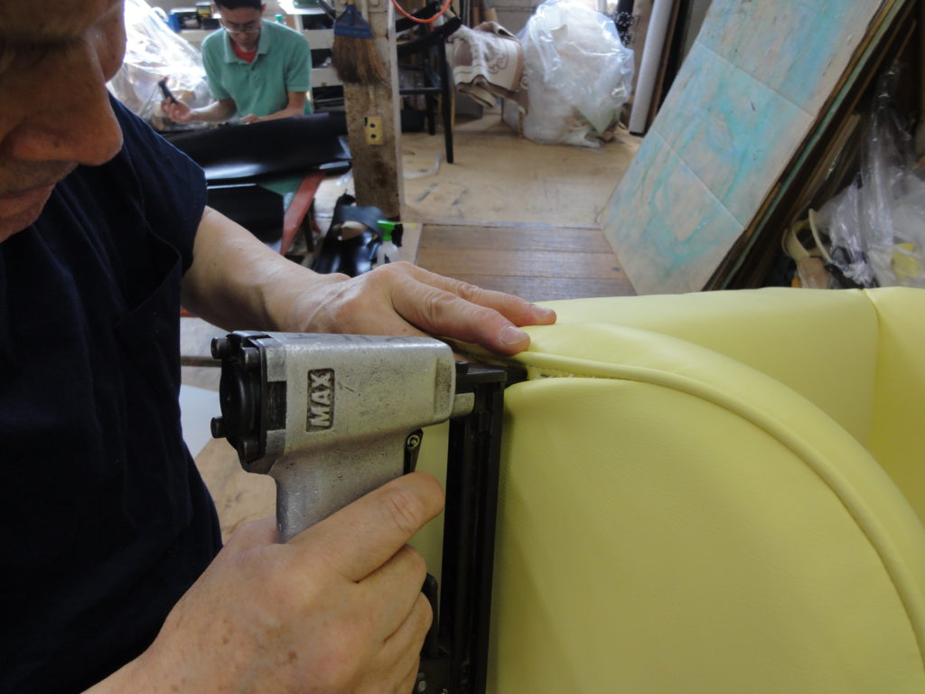 alt="1pソファの張替え"