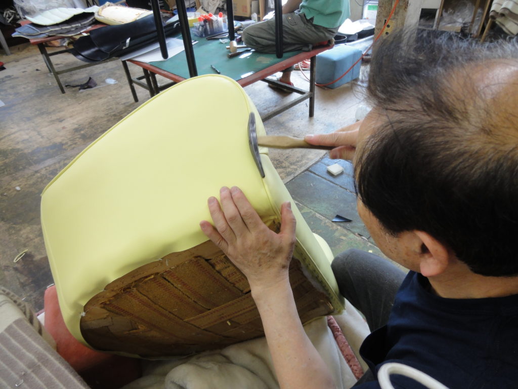 alt="1pソファの張替え"