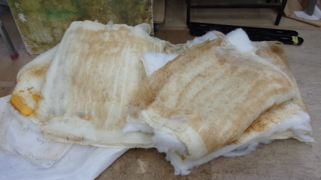 alt="Cassina（カッシーナ）のMARALUNGA（マラルンガ）ソファの張替え"