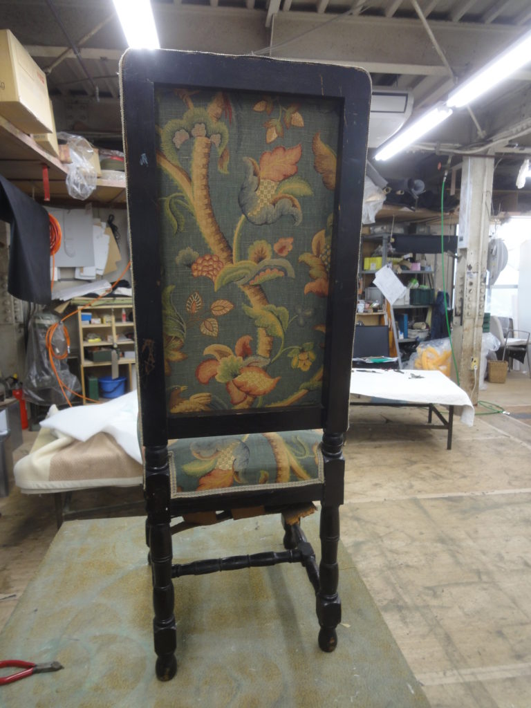 alt="椅子の張替え"