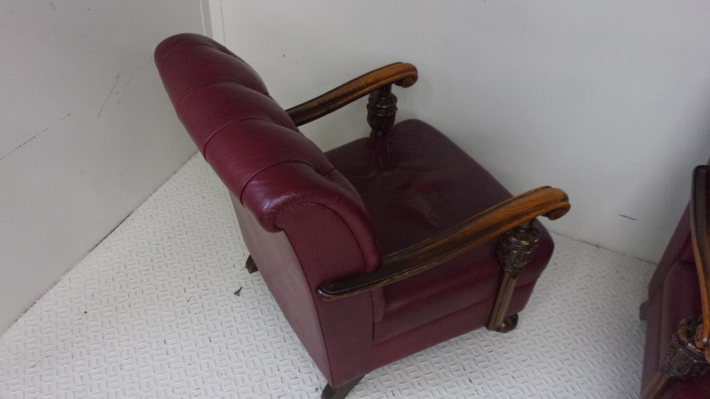 alt="クラシック椅子の張替え"