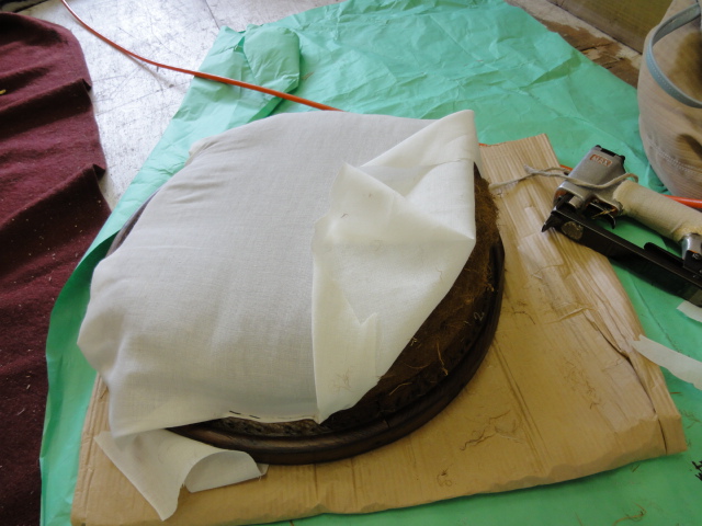 alt="昭和戦前の「ハイドリック理容椅子」"