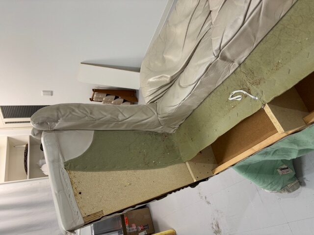 alt="ソファ張替え"