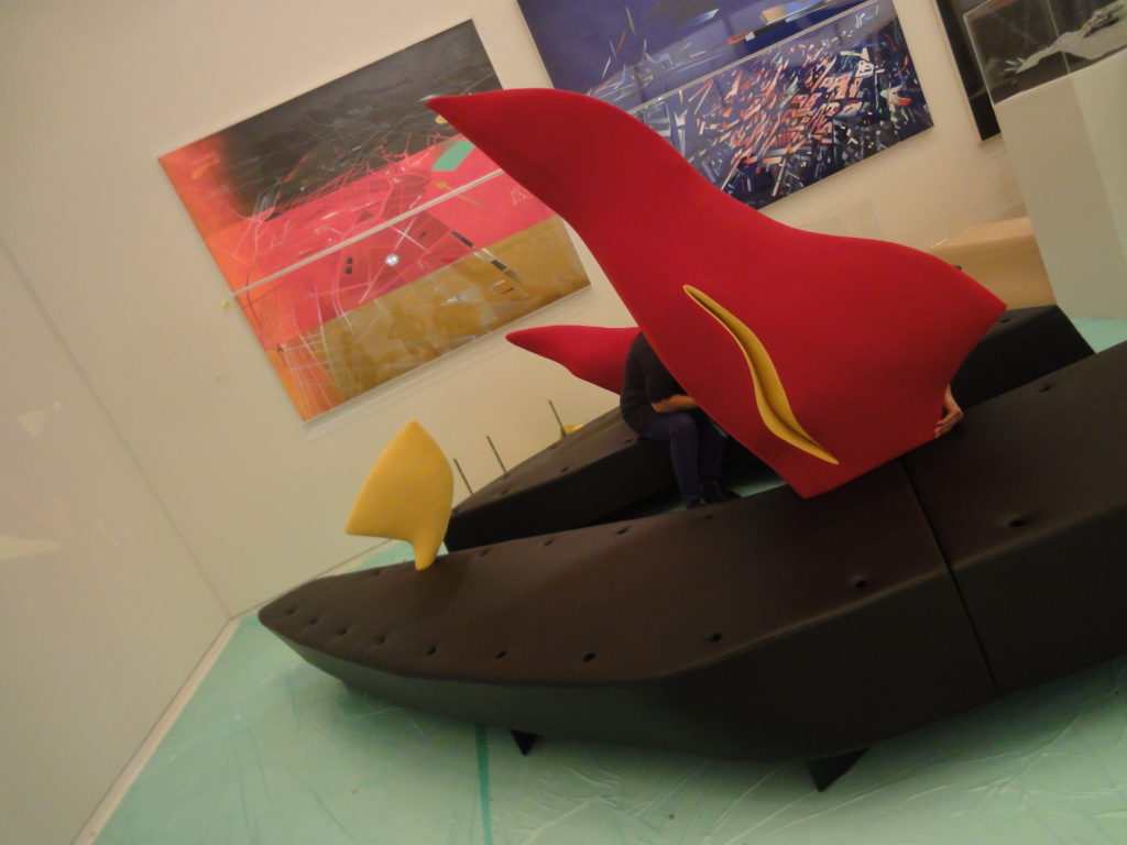 alt="ザハ・ハディド東京オペラシティアートギャラリー"