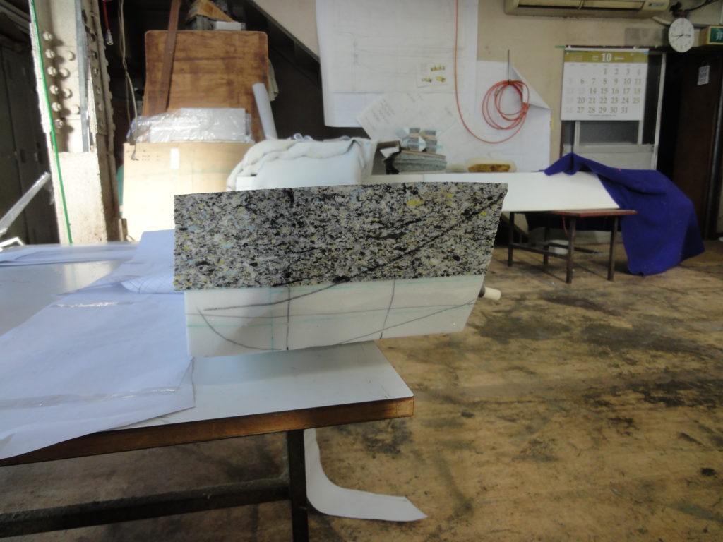 alt="ザハ・ハディド東京オペラシティアートギャラリー"