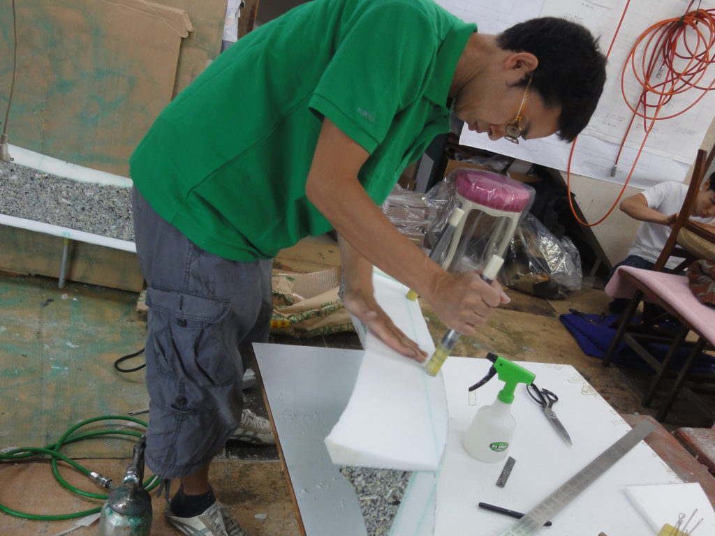 alt="ザハ・ハディド東京オペラシティアートギャラリー"