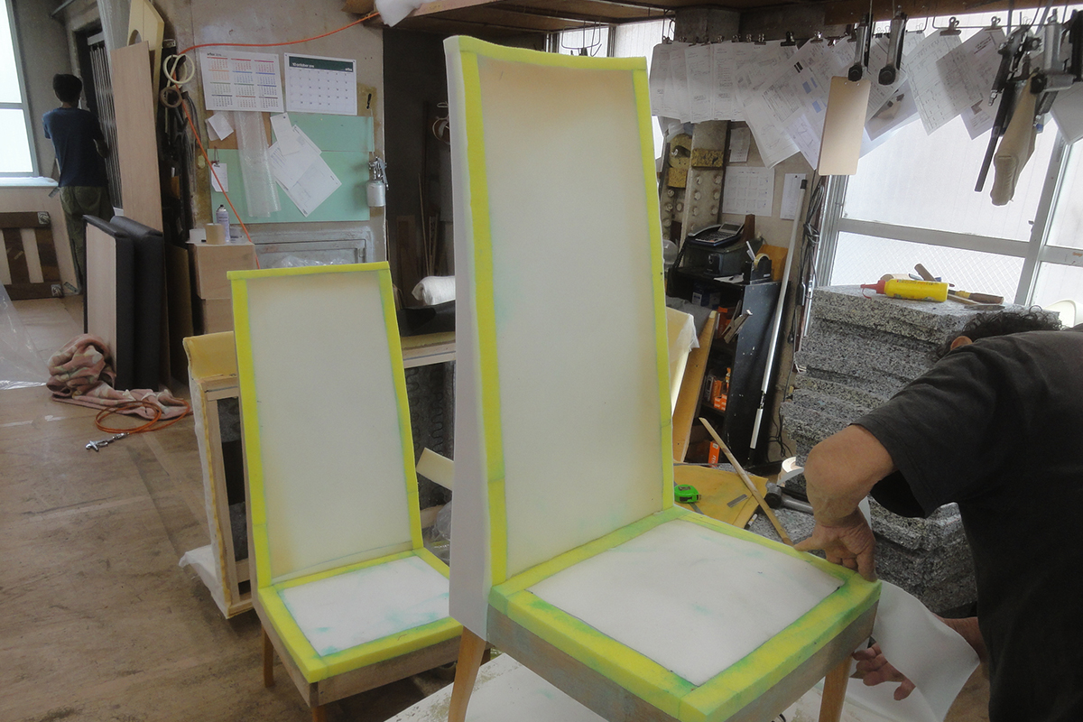 alt="「第43回全国育樹祭」の椅子"