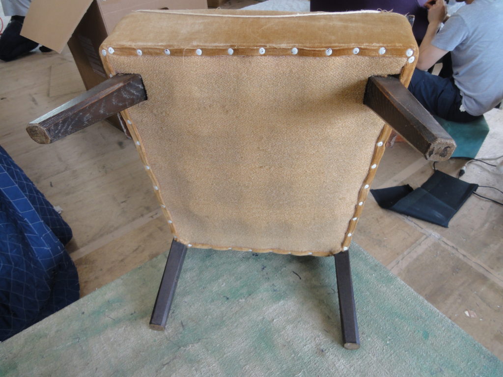 alt="椅子の張替え"